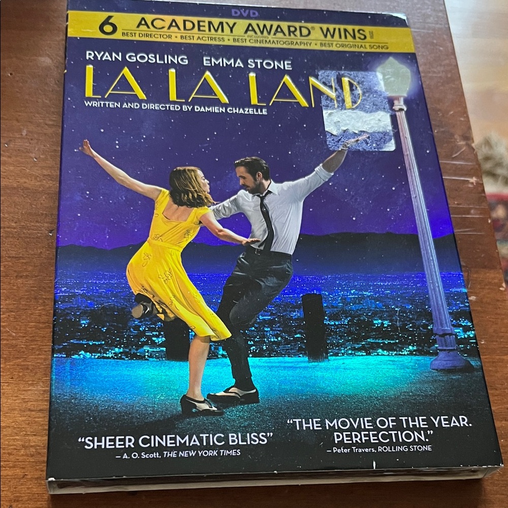 La La Land DVD - Blue Cover